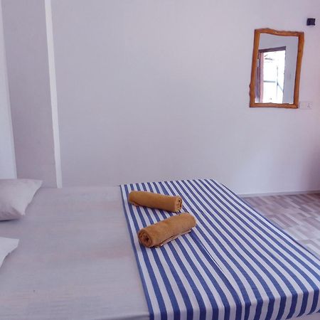 Share Safari House Udawalawe住宿加早餐旅馆 外观 照片