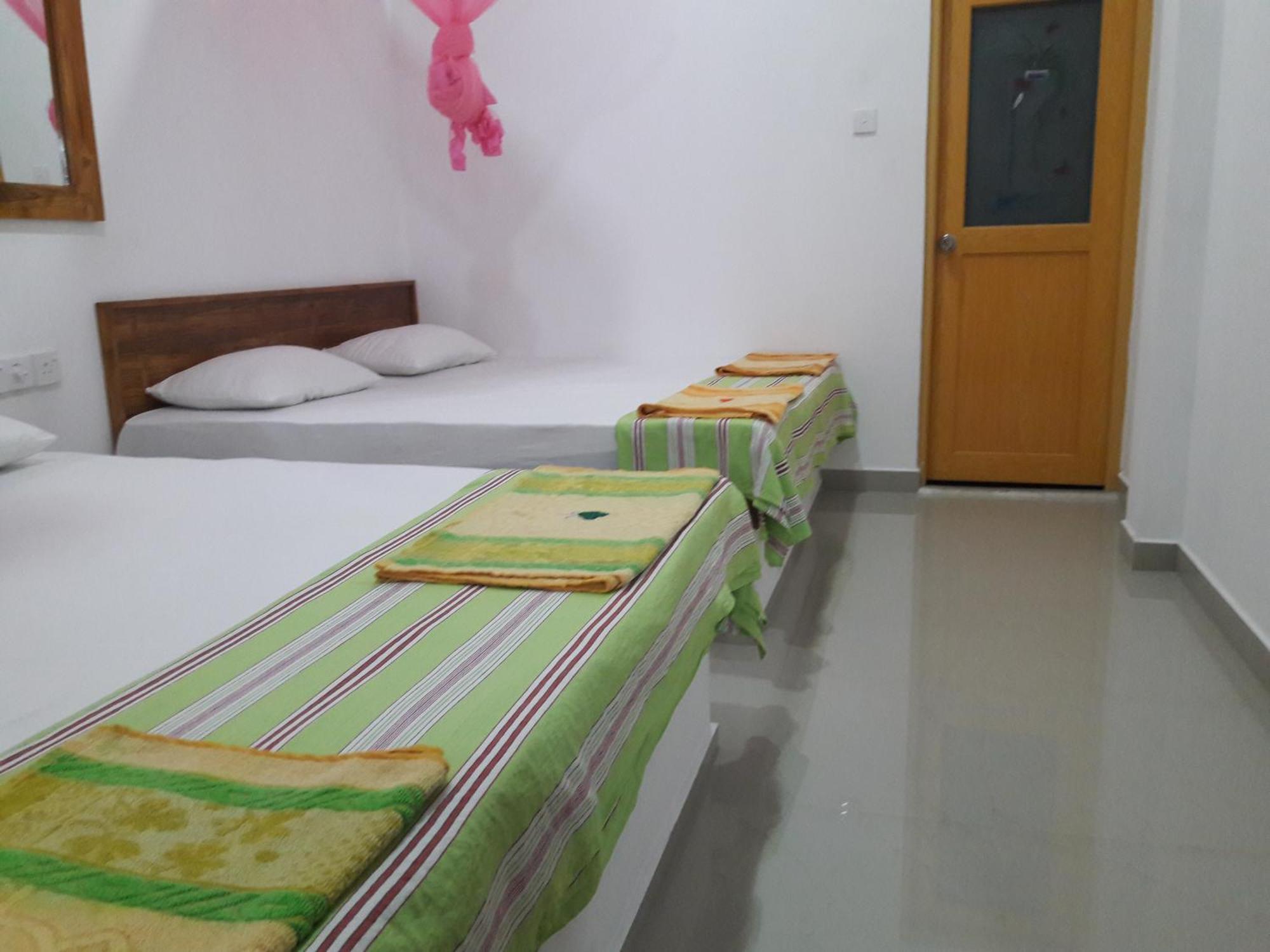 Share Safari House Udawalawe住宿加早餐旅馆 外观 照片
