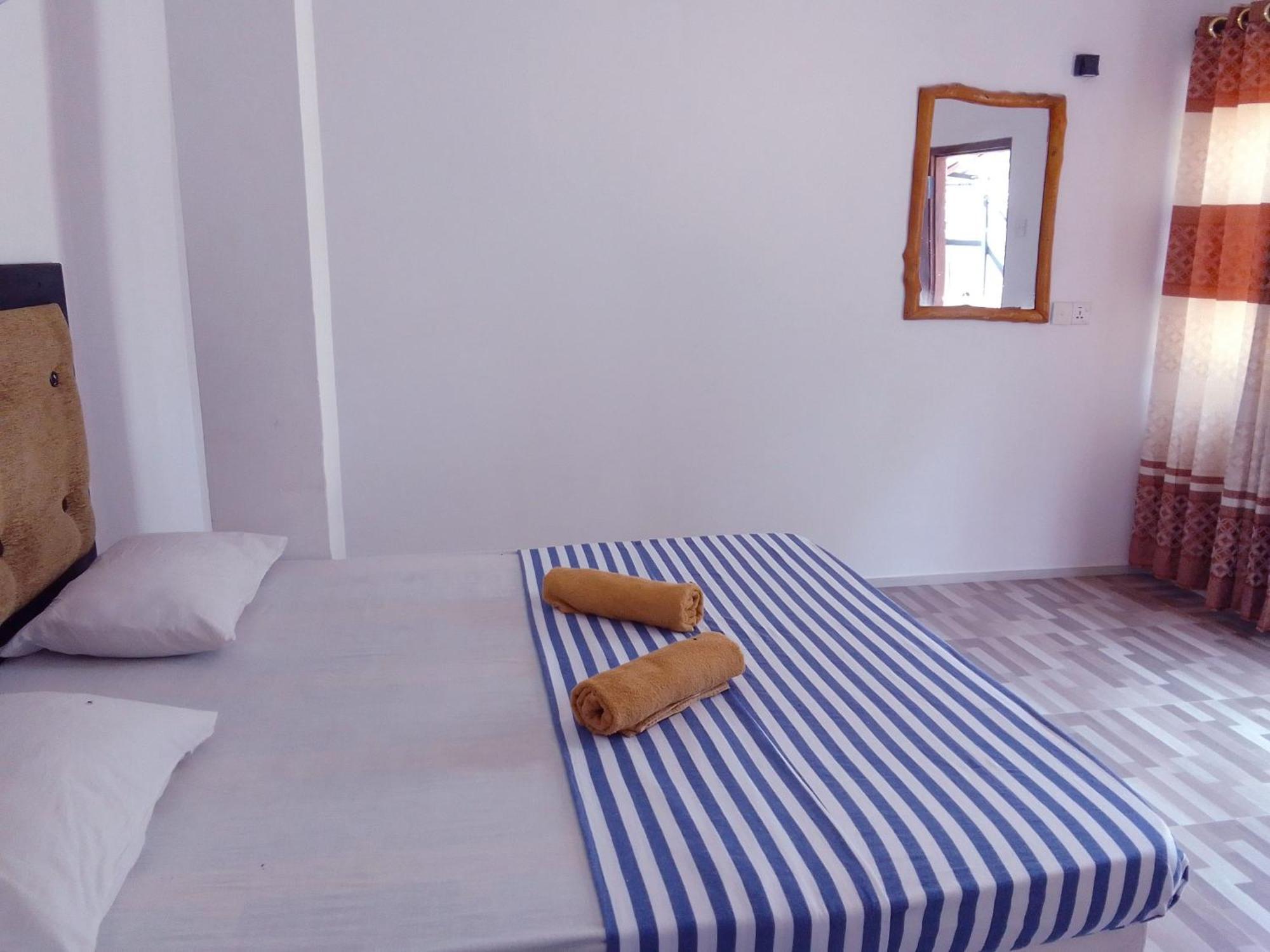 Share Safari House Udawalawe住宿加早餐旅馆 外观 照片